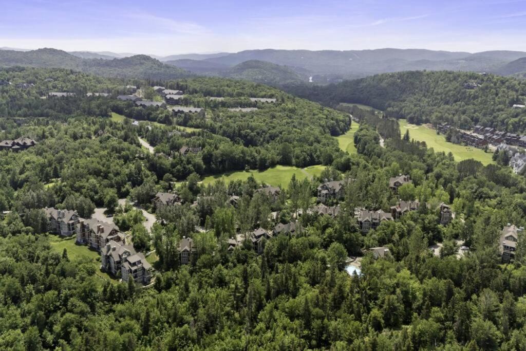 Les Manoirs Wpool & Hot Tub Near Village 110-7 Mont-Tremblant Zewnętrze zdjęcie